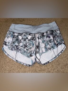 Lululemon Light Blue Multicolor Abstract Print Running Shorts Size 4